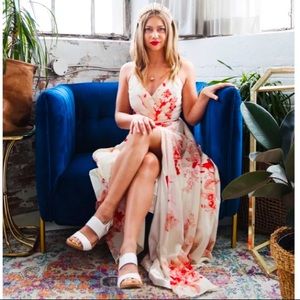 Lulus floral print flowy dress XS